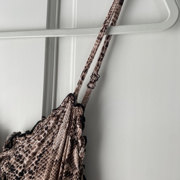 Snake Print Sleeveless Midi Dress - medium - Picture 4 of 8